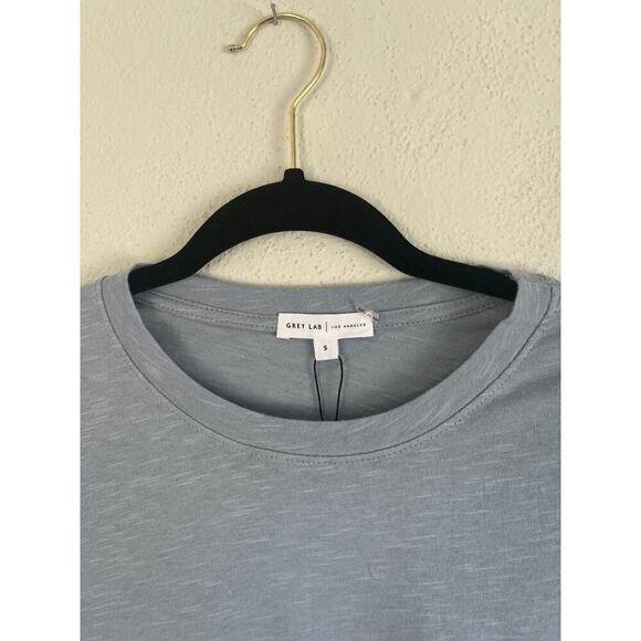 Grey Lab Woman Blue Round Neck T-Shirt, Size Small - Picture 2 of 6